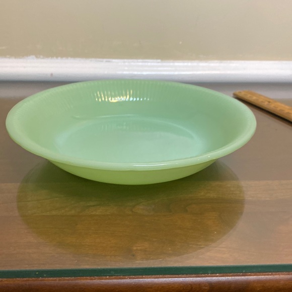 Fire King Jadeite Jane Ray Soup Bowl (7 5/8") - Picture 3 of 5